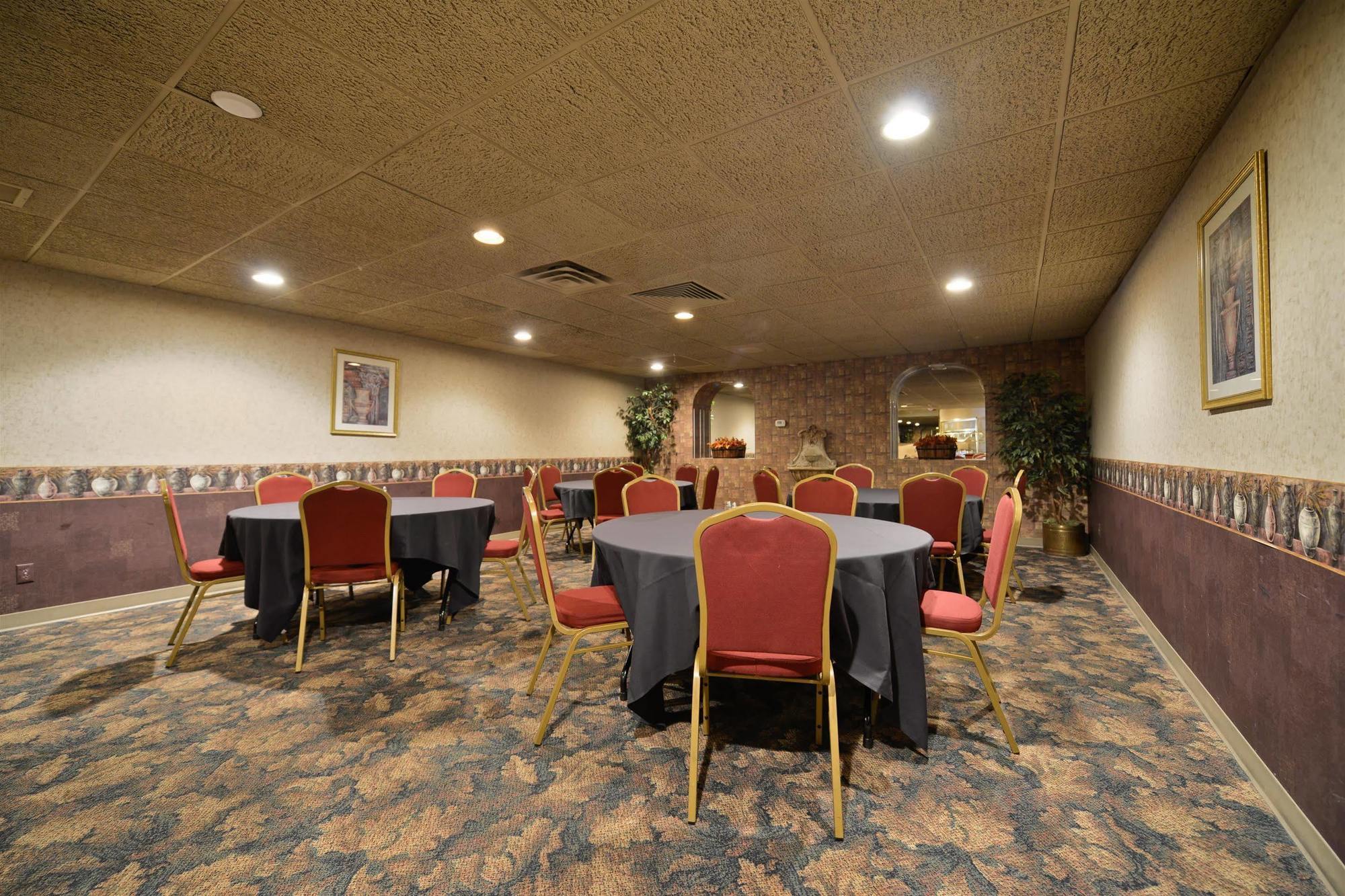 Best Western Plus La Porte Hotel & Conference Center Esterno foto