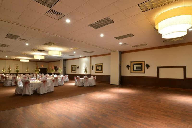Best Western Plus La Porte Hotel & Conference Center Esterno foto